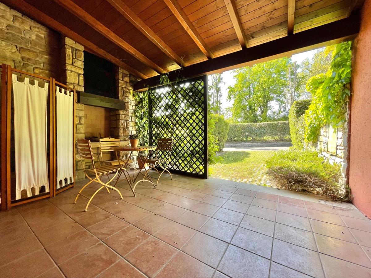 Вилла Garda Golf House Сойано-дель-Лаго Экстерьер фото